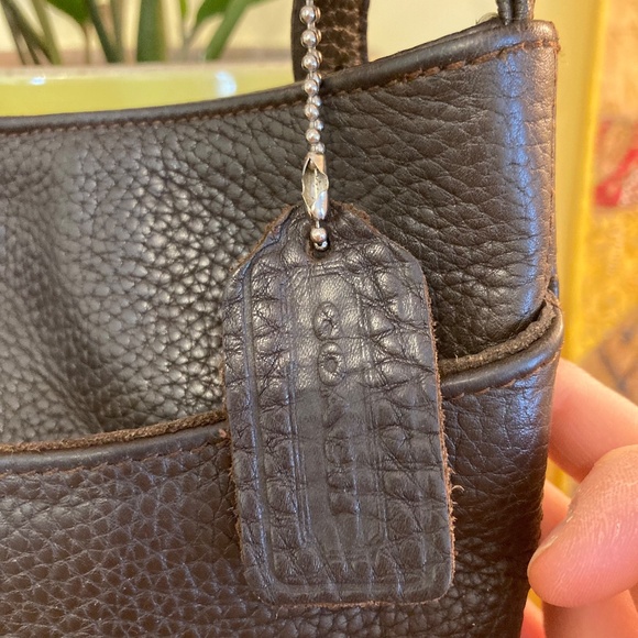 Vintage Coach Hudson Small Zip Bag #6807 Dark Brown Pebbled Leather Crossbody - Picture 9 of 16